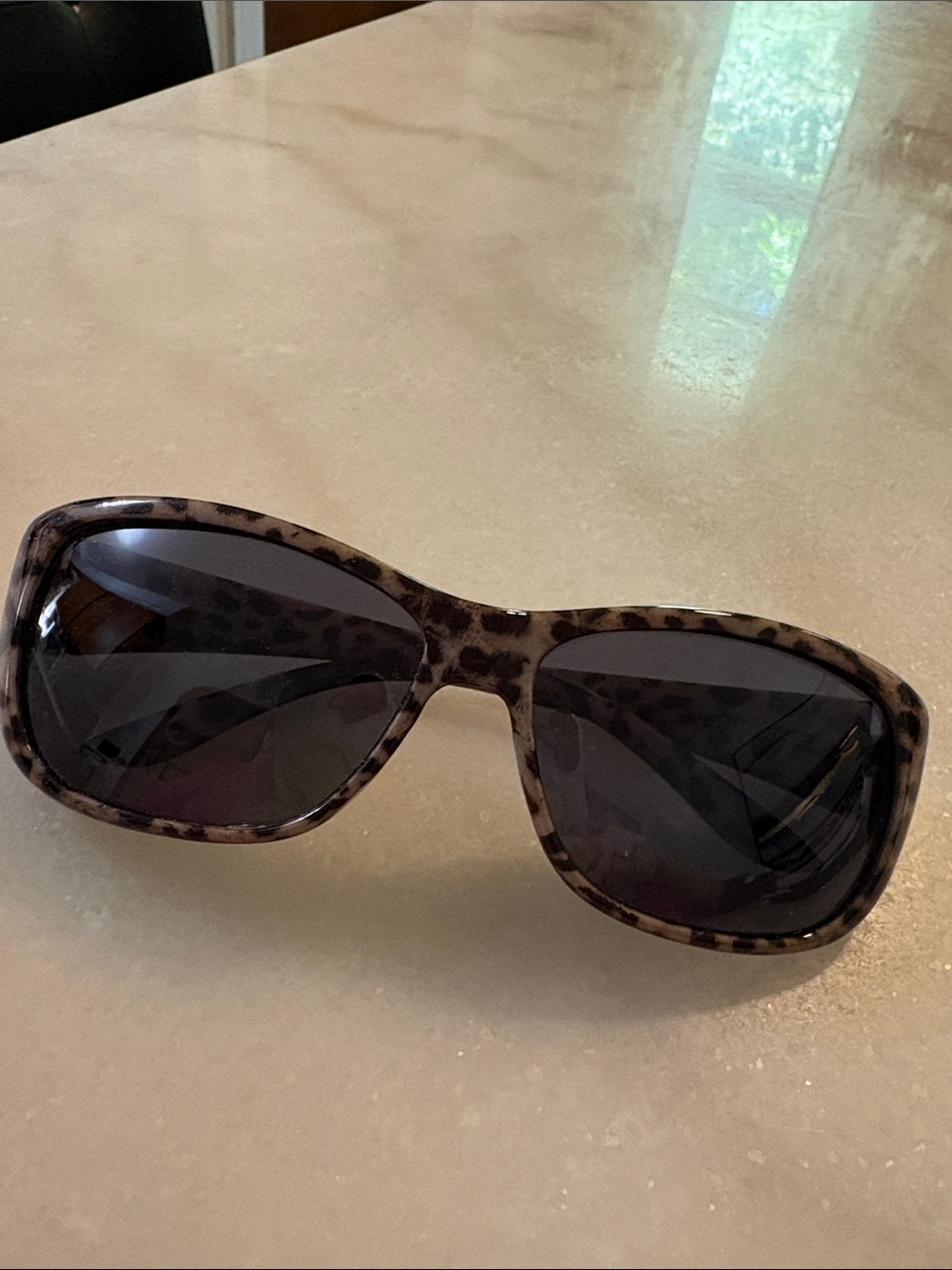 Solar Shield Stylish Leopard Print Women's Sunglasses - Brown fits over glasses